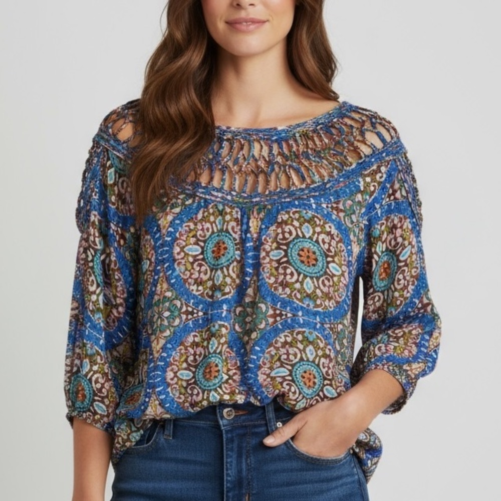 Umgee Boho Lattice Braid Neck Medallion Blouse Blue Multicolor Peasant Top L